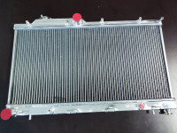 Радиатор алюминиевый Subaru Impreza GR, Legacy BL-BP5, Forester SH, Outback 05-14 40mm AT УЦЕНКА