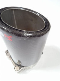 Насадка на глушитель Akrapovic style закругленная с карбоном 76х89мм УЦЕНКА